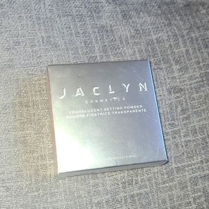 Jaclyn Cosmetics translucent setting powder makeup